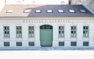APOTHÉQUE lekáreň, s. r. o.